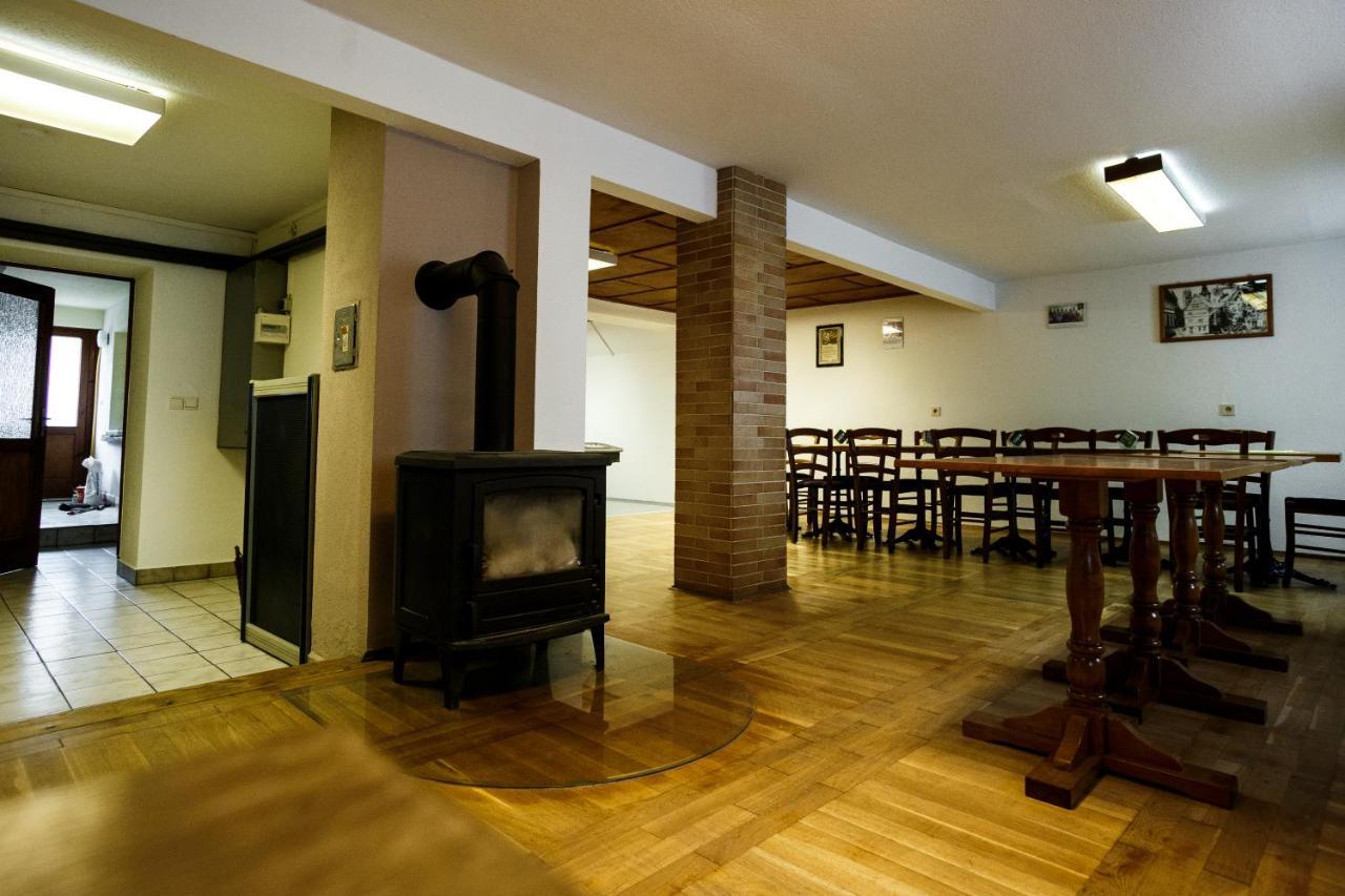 Landgasthaus Queen Victoria Stadtilm Экстерьер фото