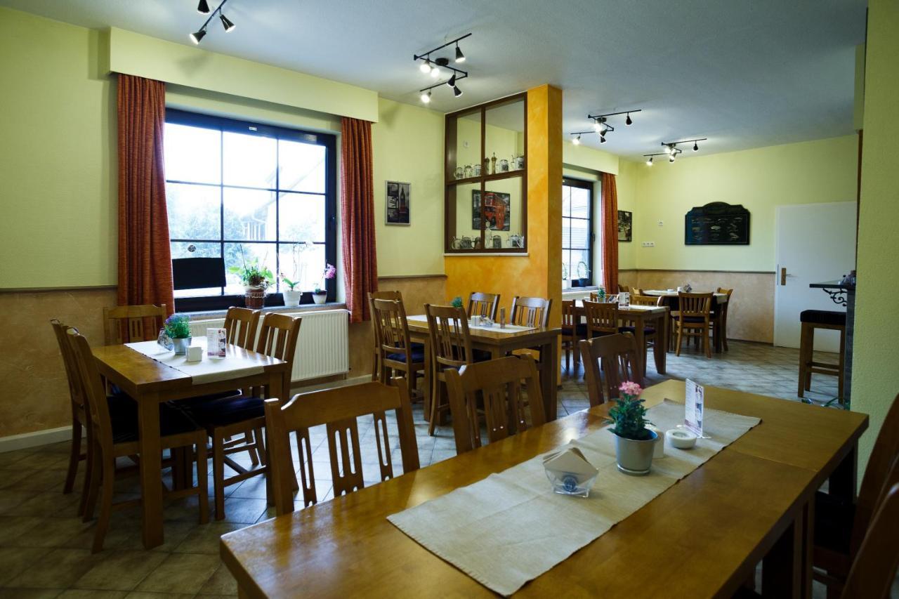 Landgasthaus Queen Victoria Stadtilm Экстерьер фото